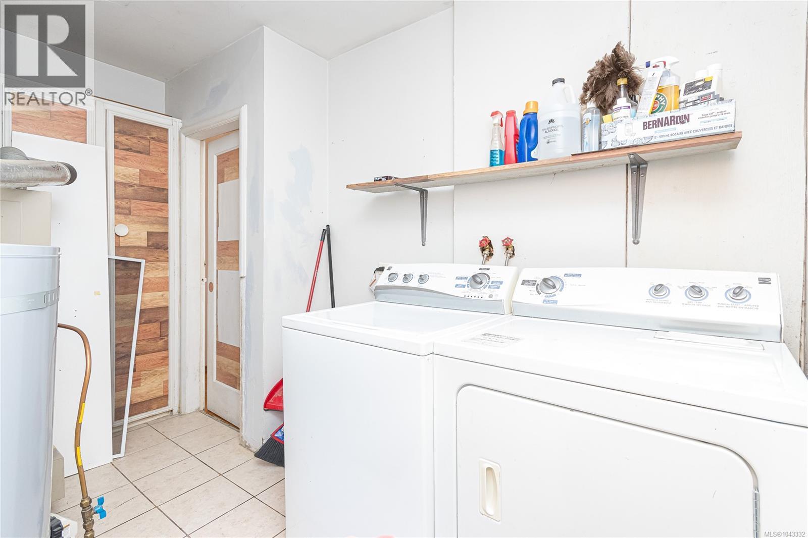 1645 Haultain St - 15