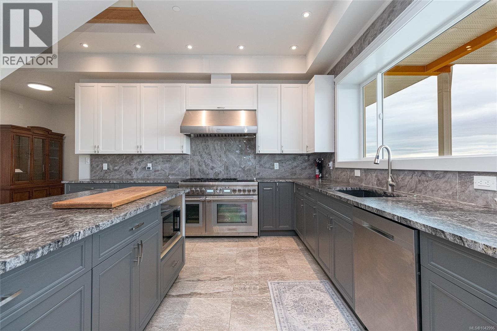 3981 Goldstream Heights Dr - 22