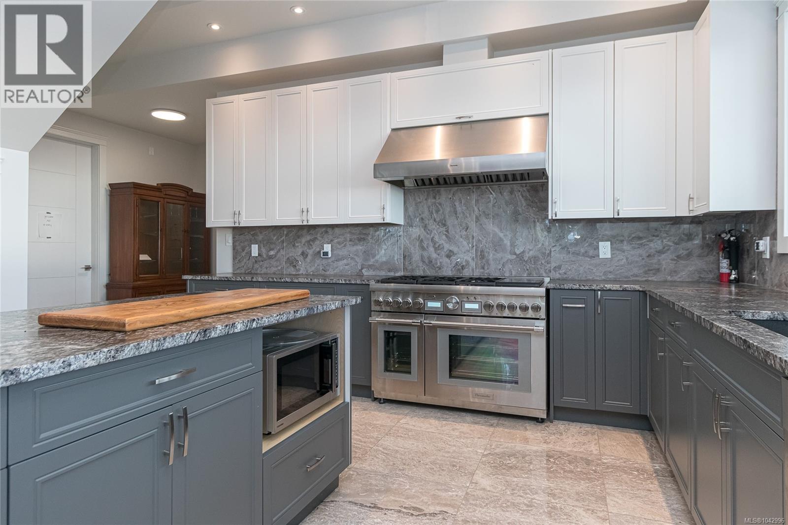 3981 Goldstream Heights Dr - 24