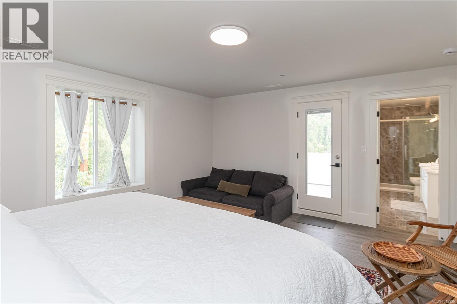 3981 Goldstream Heights Dr - 27