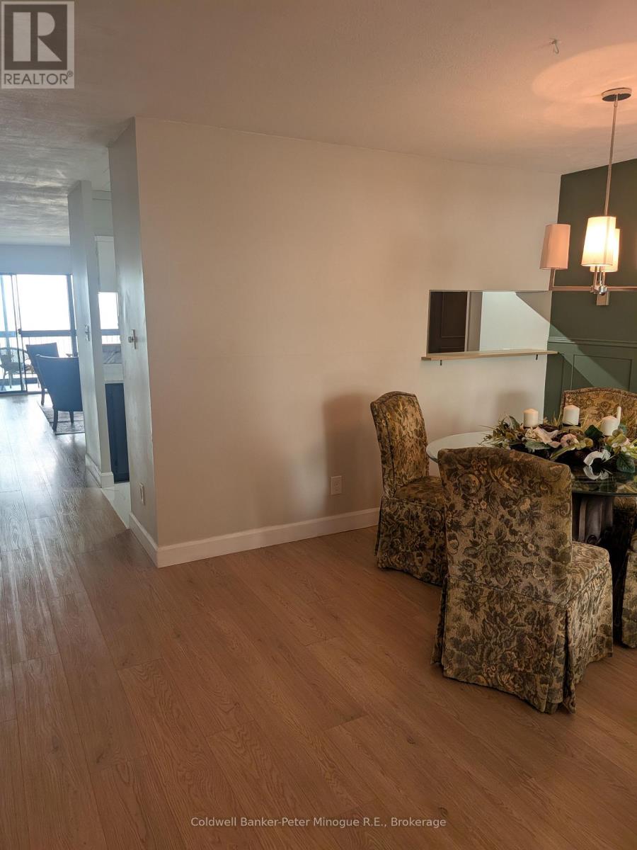 #103 425 WILLIAM STREET - 20