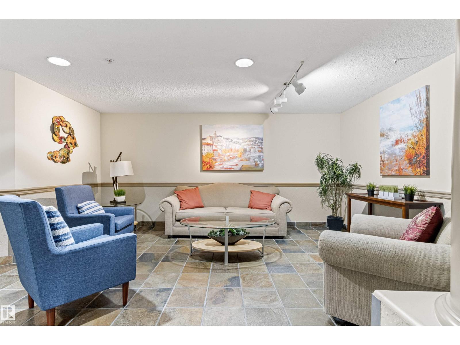 #203 8956 156 ST NW - 3