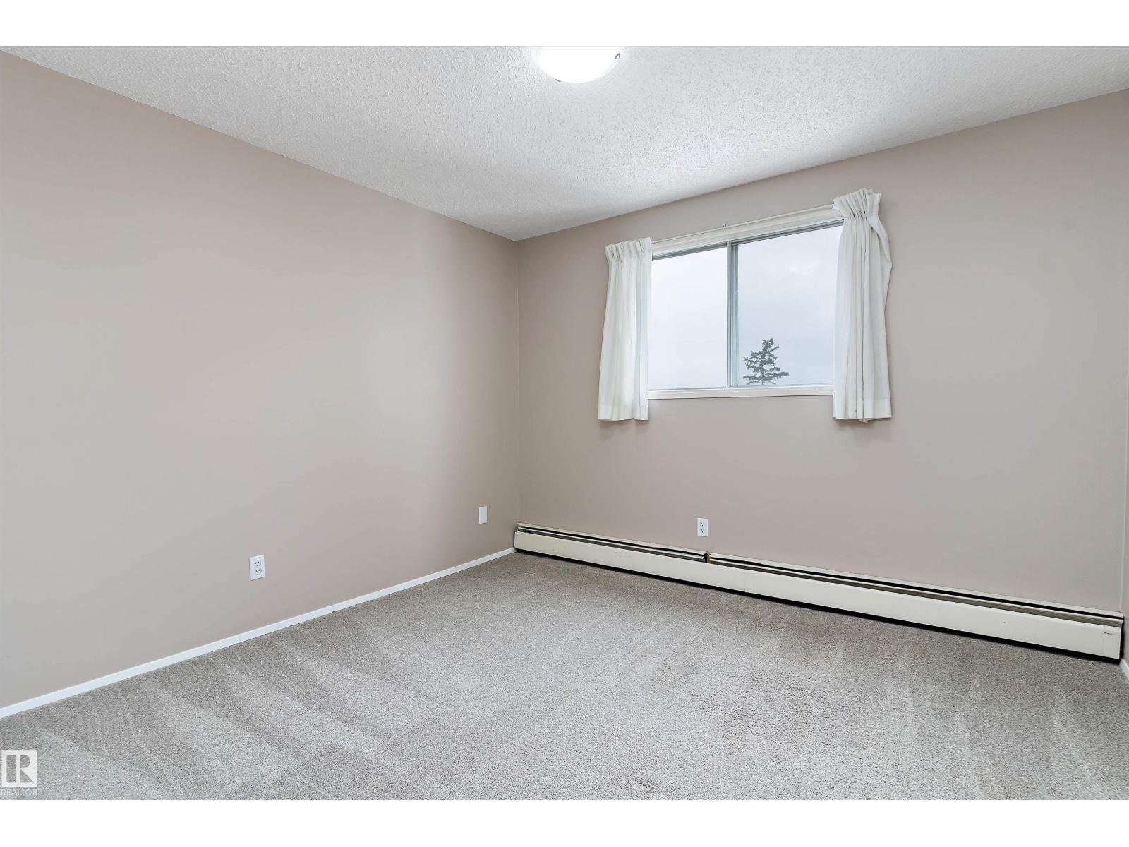 #407 3610 43 AV NW - 18