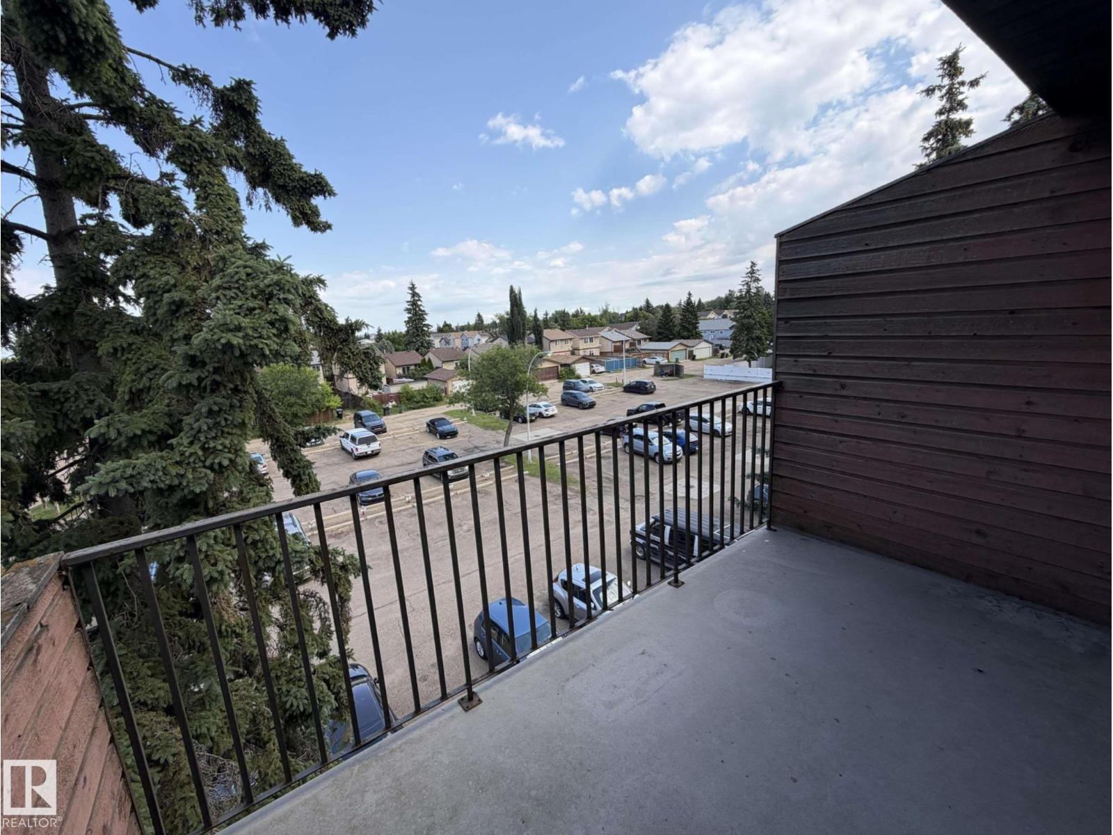 #407 3610 43 AV NW - 23