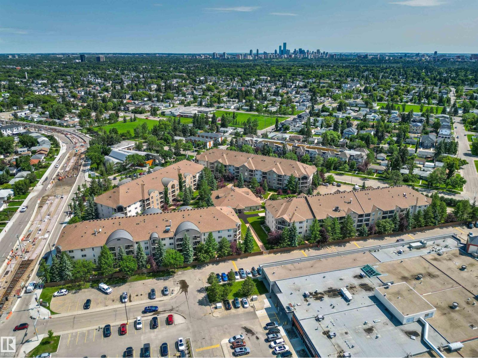 #203 8956 156 ST NW - 62