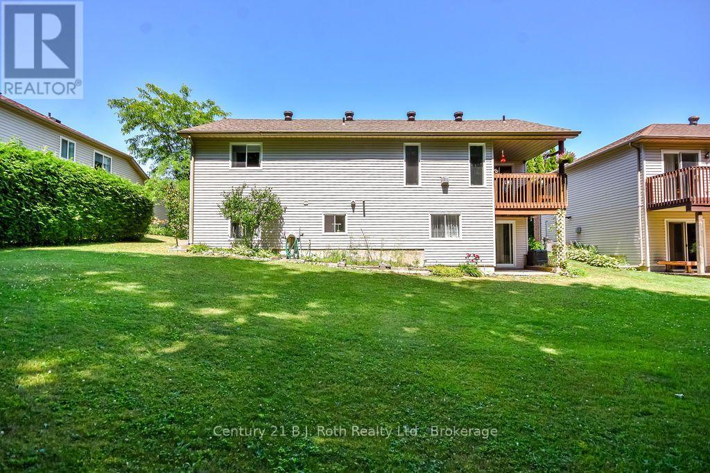 59 ANDERSON CRESCENT - 29