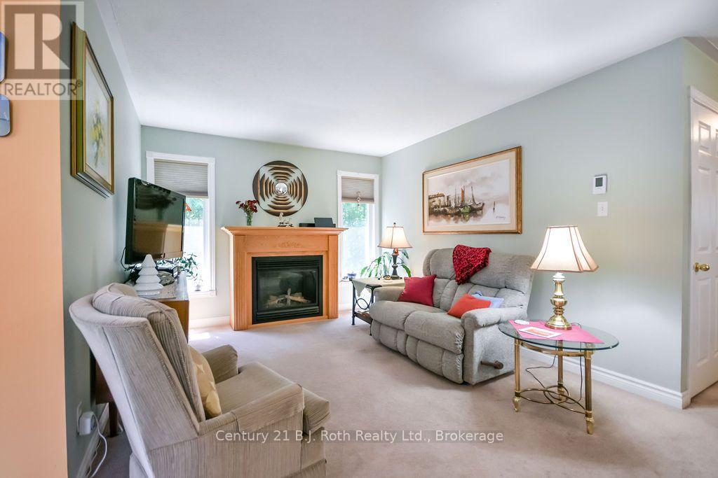59 ANDERSON CRESCENT - 5