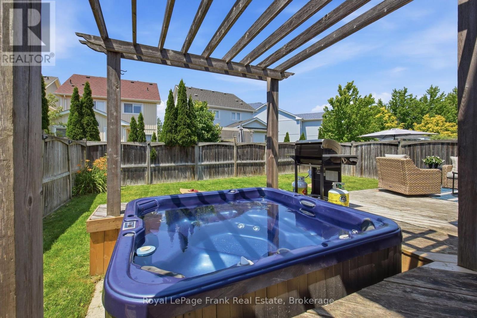 12 PRINCETON COURT - 38