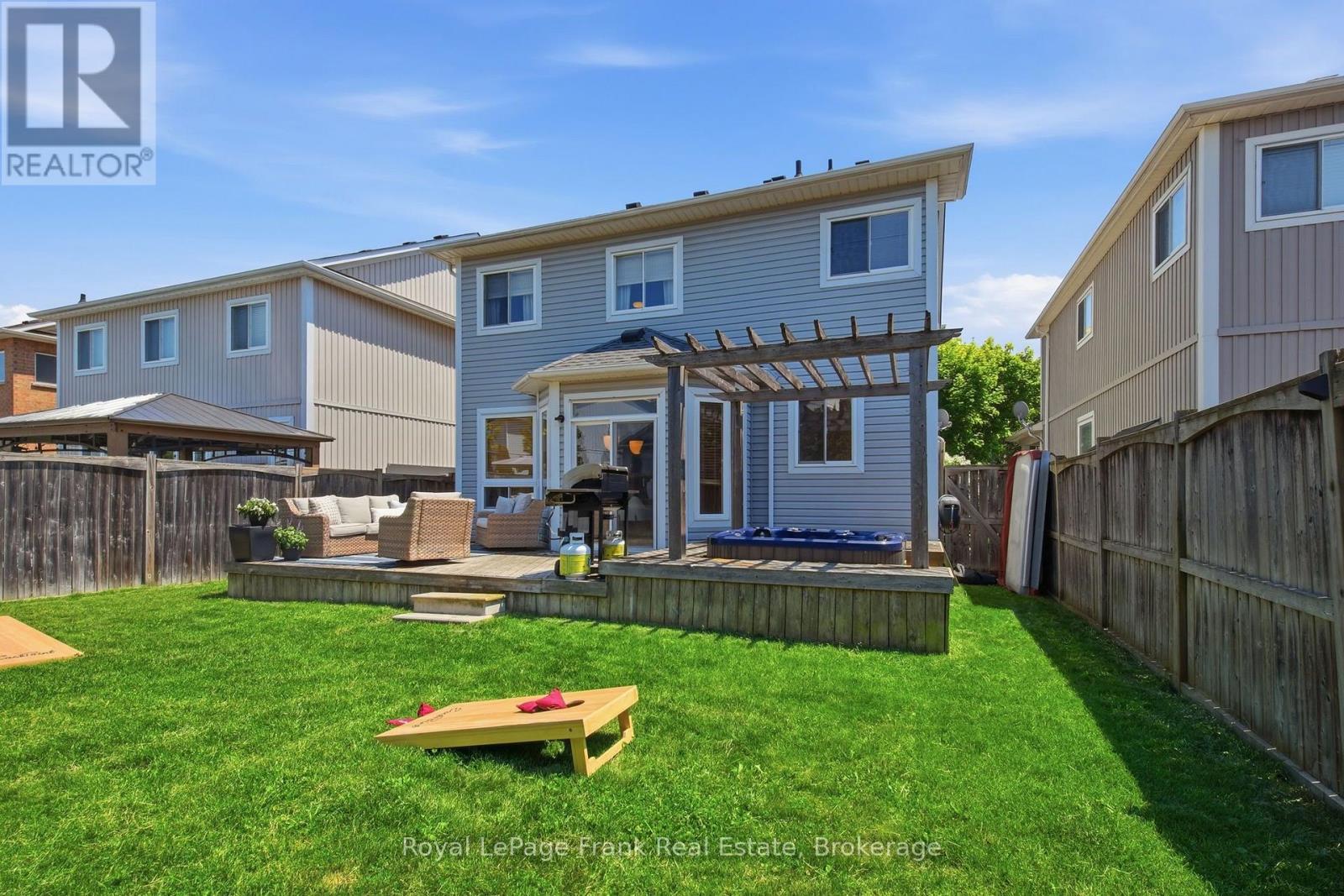 12 PRINCETON COURT - 39