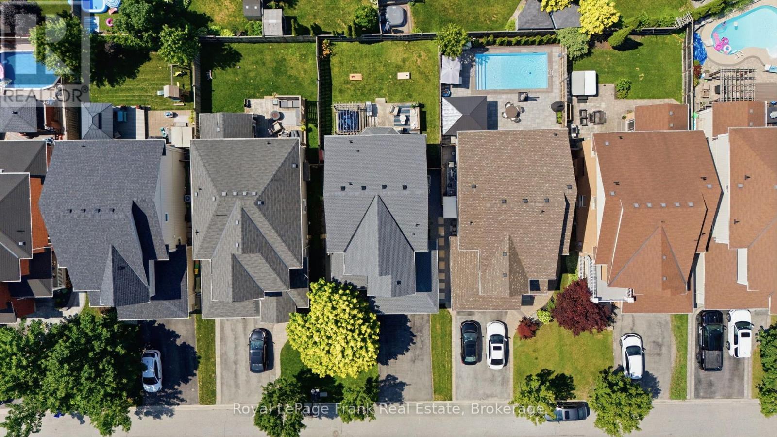 12 PRINCETON COURT - 41