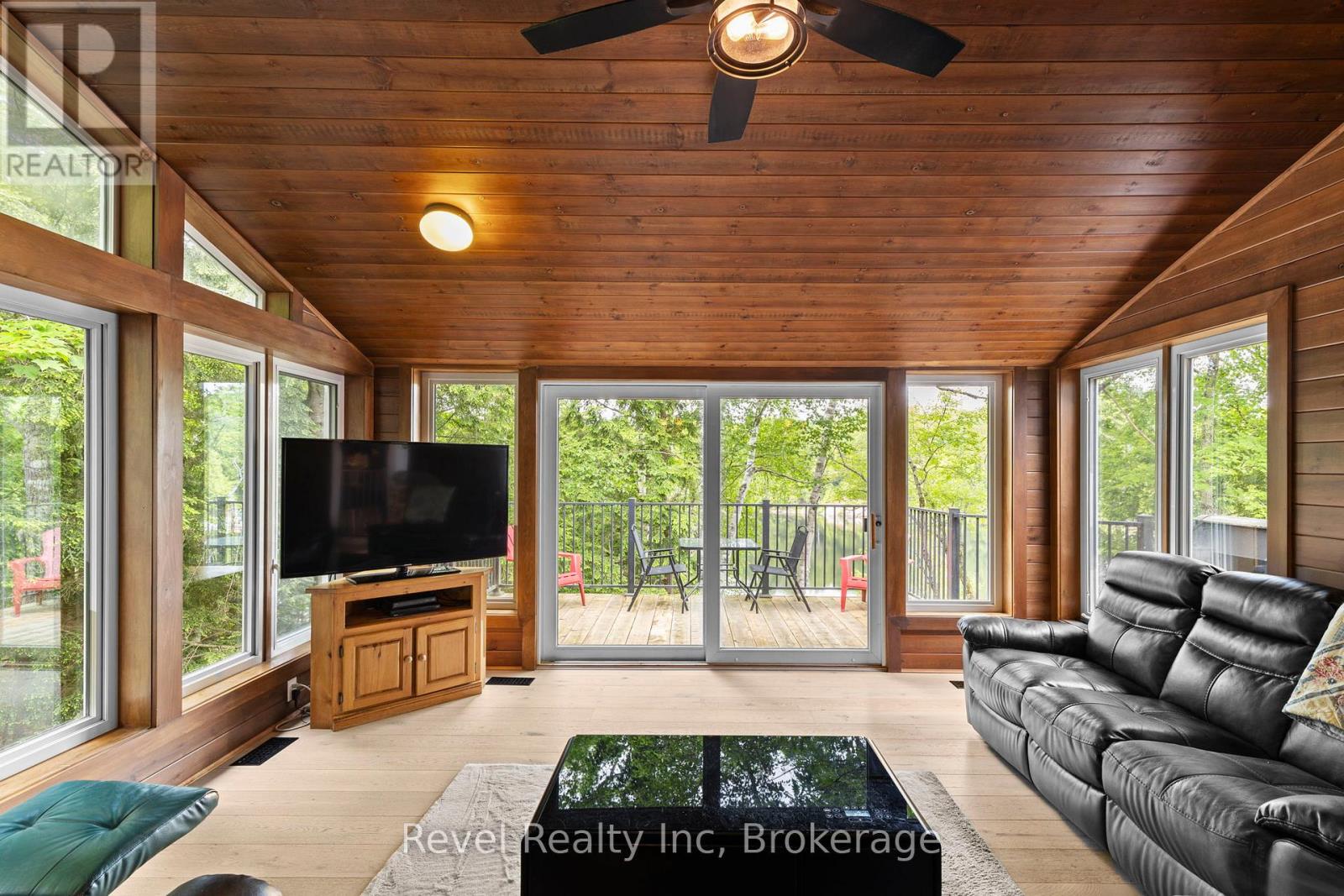 30 SPARROW ROAD - 10