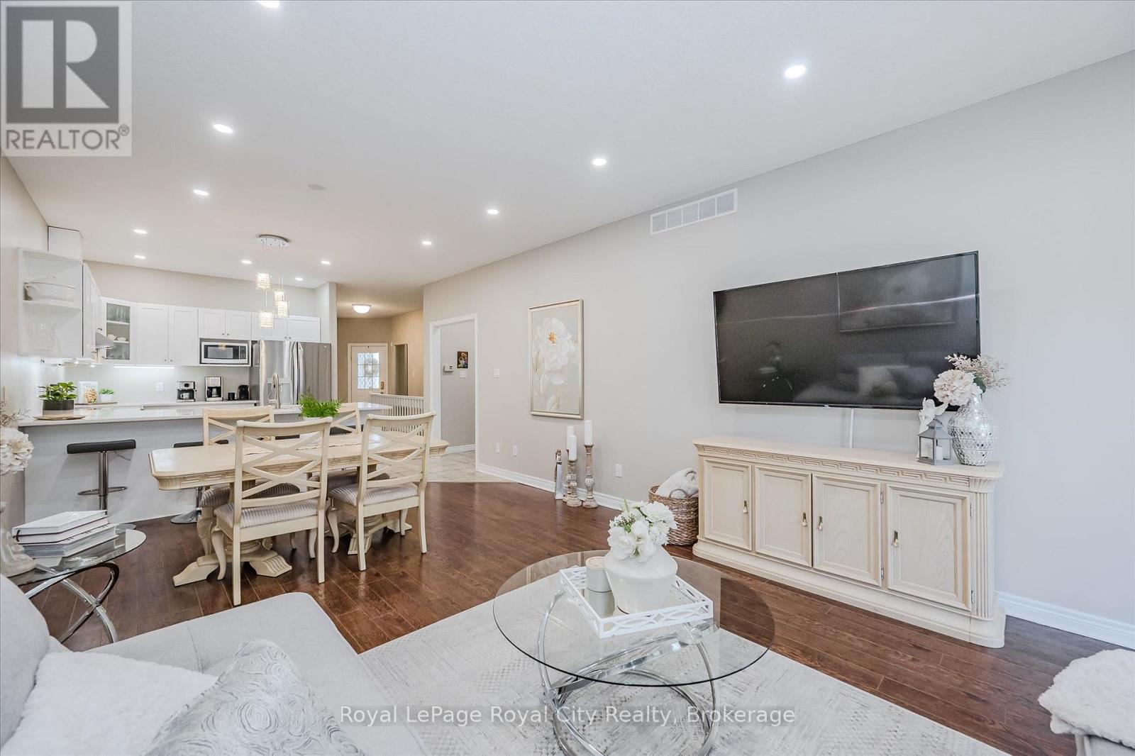 291 BAMFORD DRIVE - 13