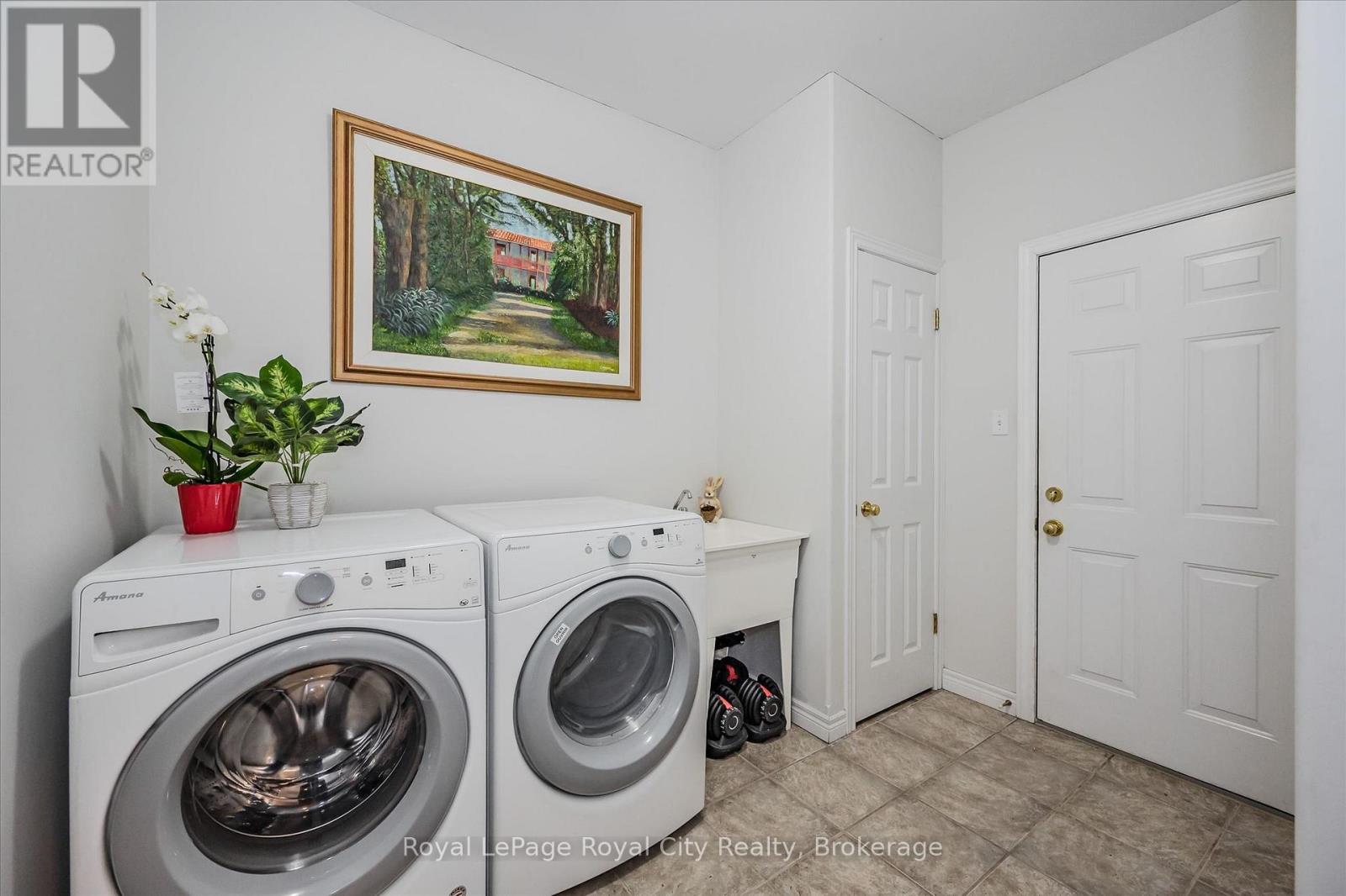 291 BAMFORD DRIVE - 25