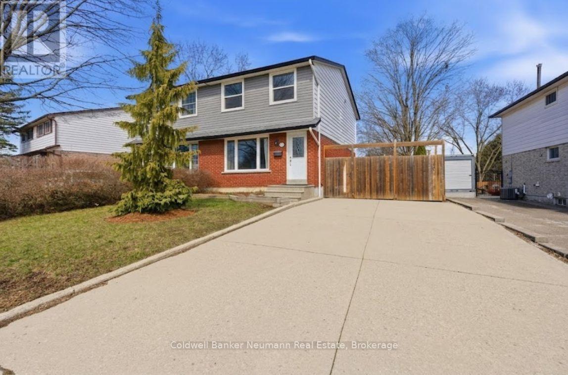 28 CHARTWELL CRESCENT - 2