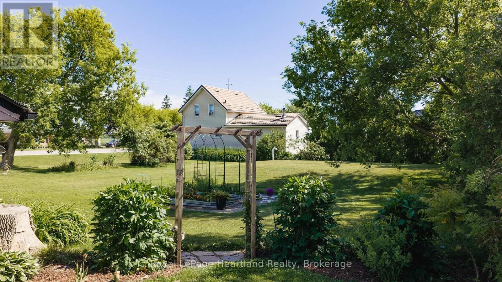 827 HIGHWAY 21 - Image 27