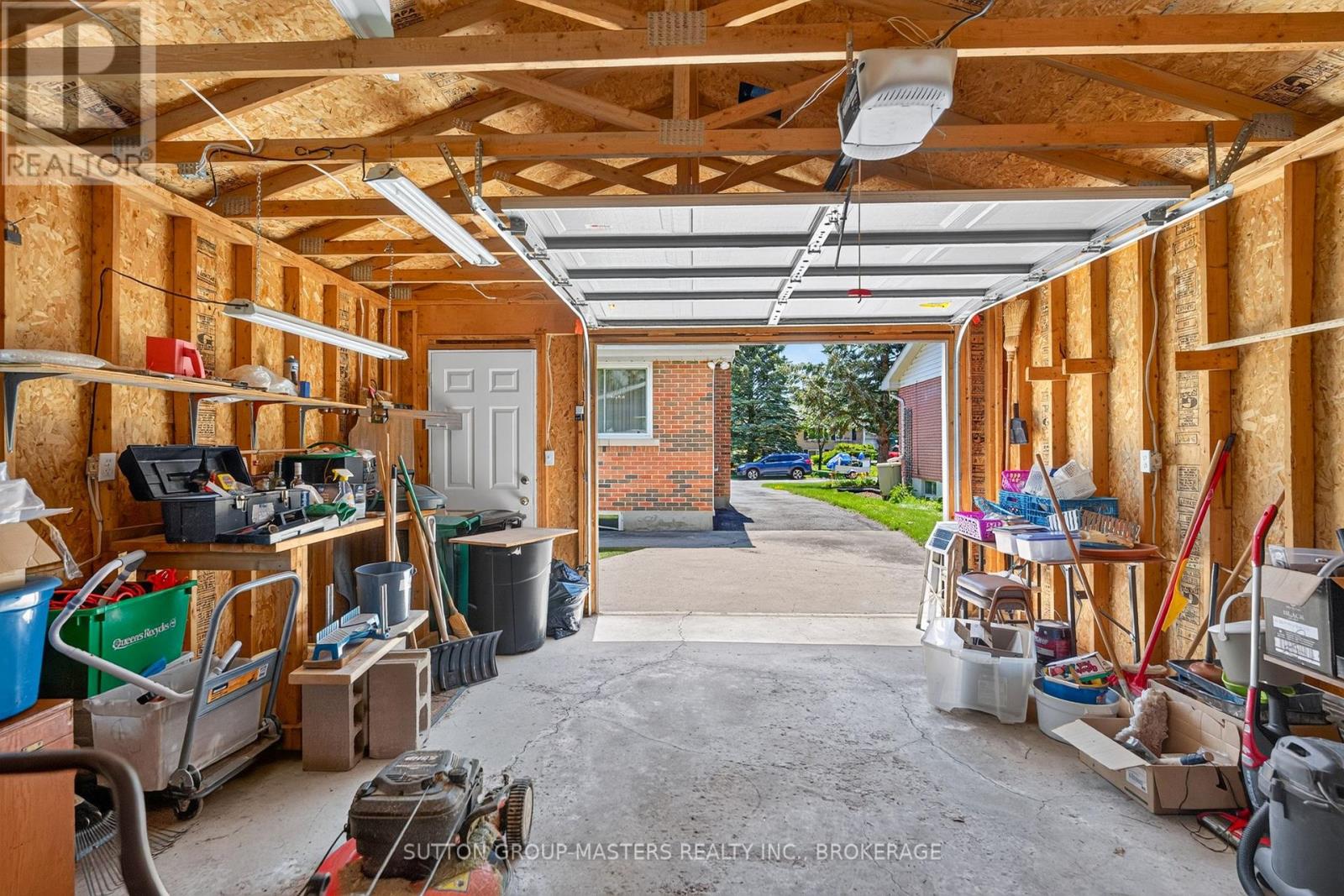 810 HAVERHILL DRIVE - 39