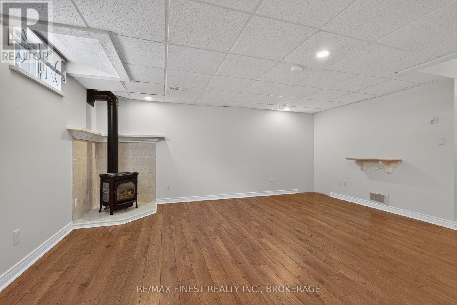 712 MILLWOOD DRIVE - 34