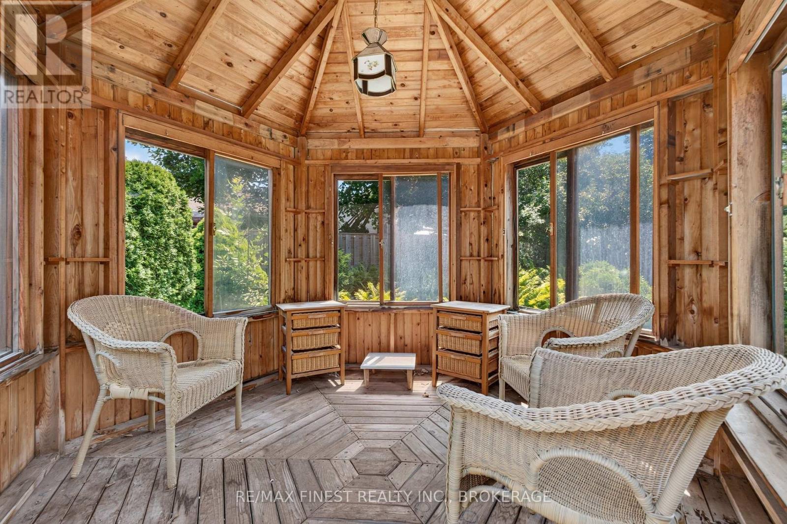 712 MILLWOOD DRIVE - 43