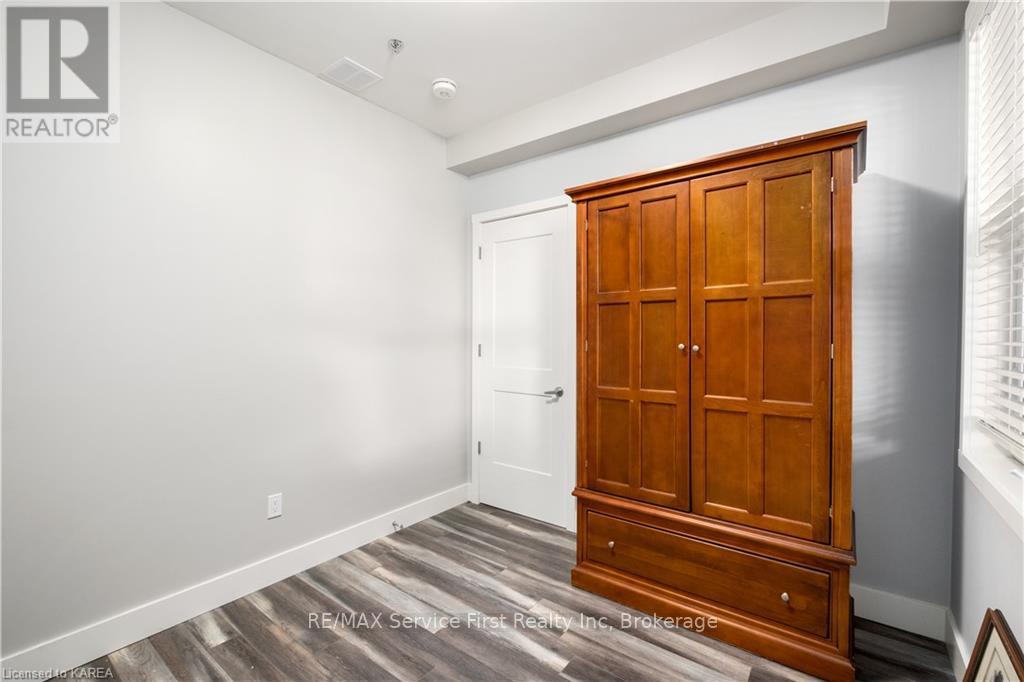 #206 130 WATER STREET - 19
