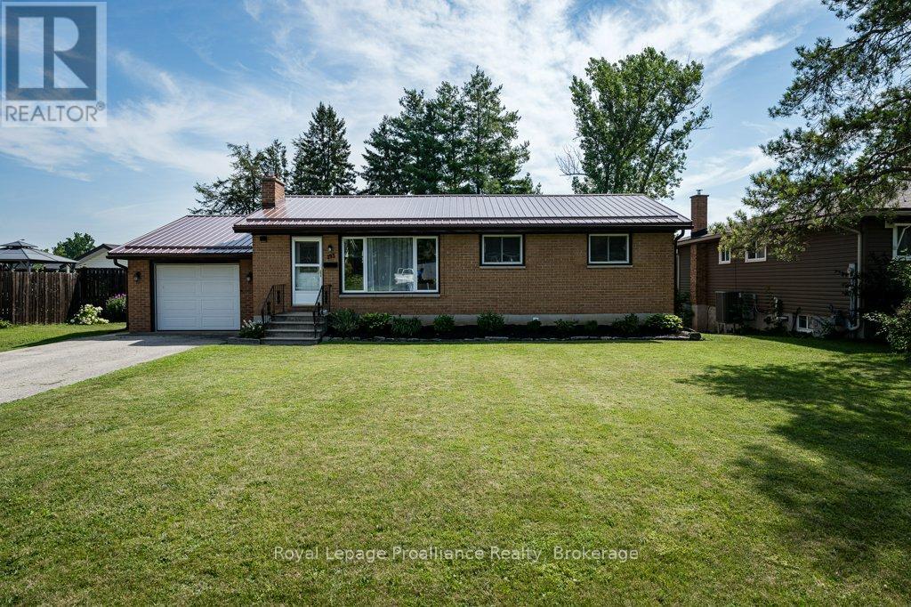 193 HENRY STREET - 1