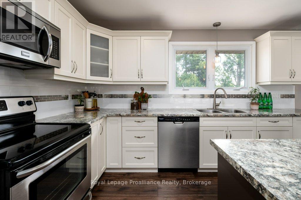 193 HENRY STREET - Image 13