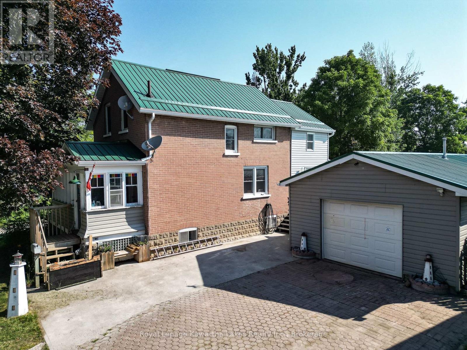 6 WOLFE STREET - Image 25