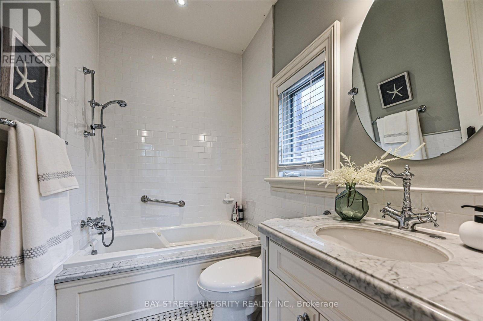 5 WESTGROVE CRESCENT - Image 33
