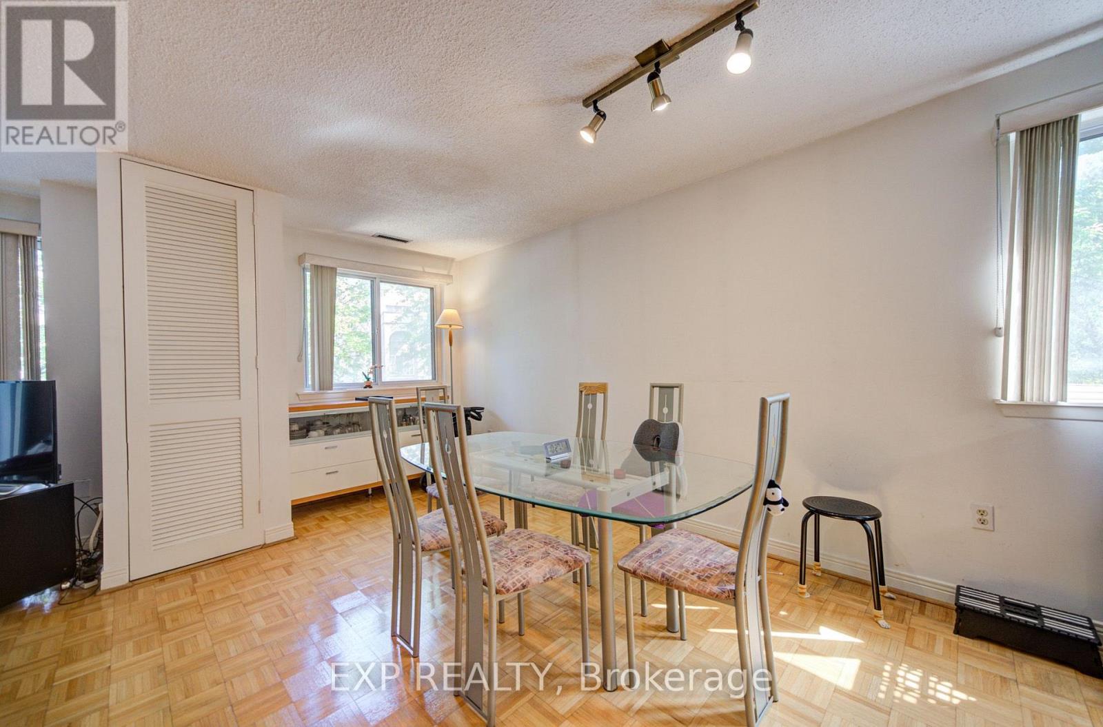 #220 4001 DON MILLS ROAD - 19