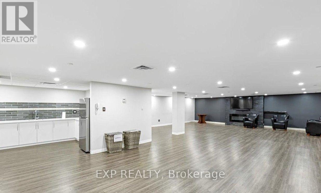#220 4001 DON MILLS ROAD - 47