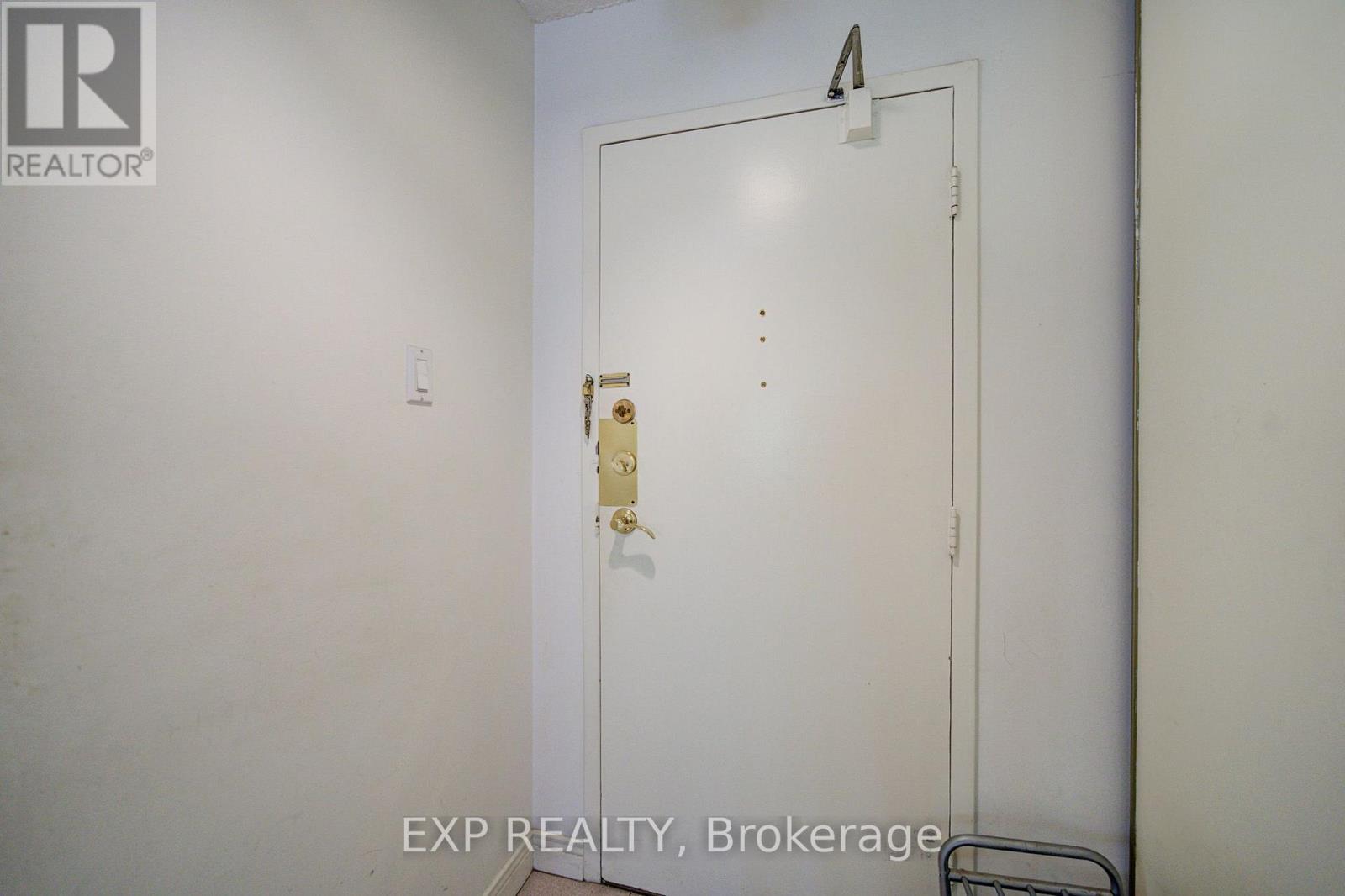 #220 4001 DON MILLS ROAD - 7