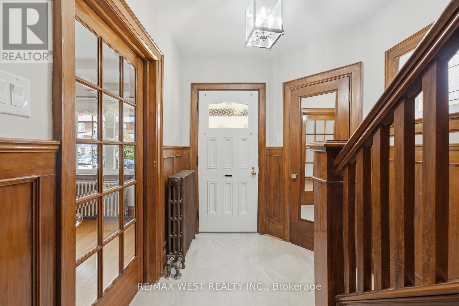 280 WESTMOUNT AVENUE - 2