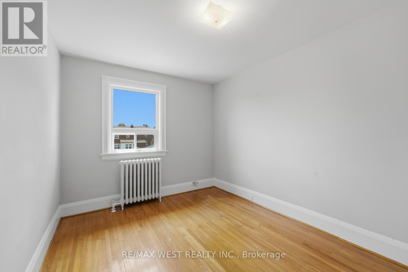 280 WESTMOUNT AVENUE - 34