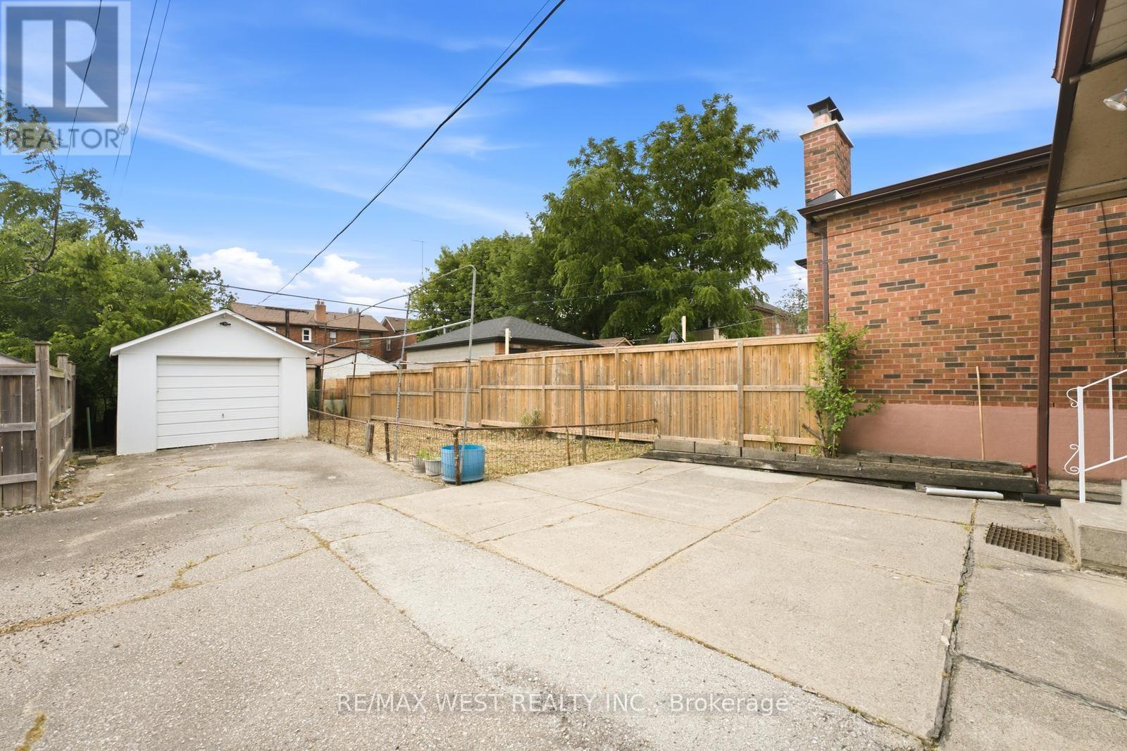 280 WESTMOUNT AVENUE - 46