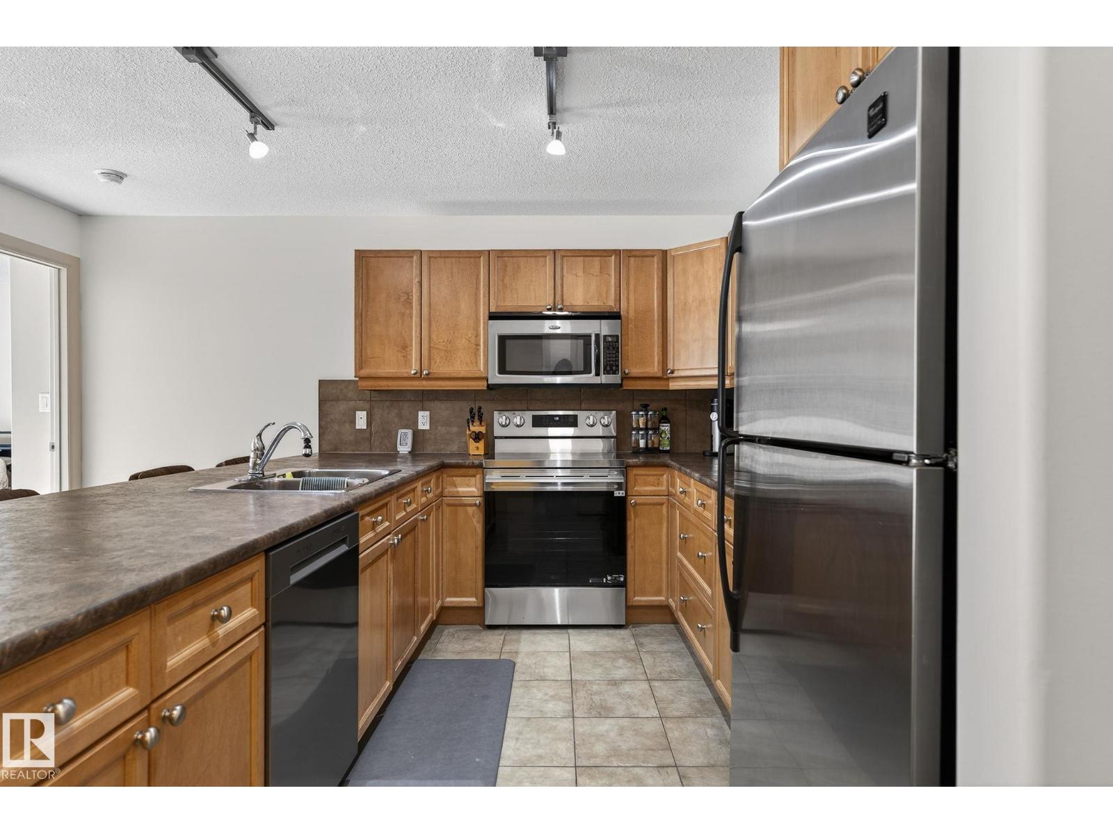 #222 400 PALISADES WY - 5