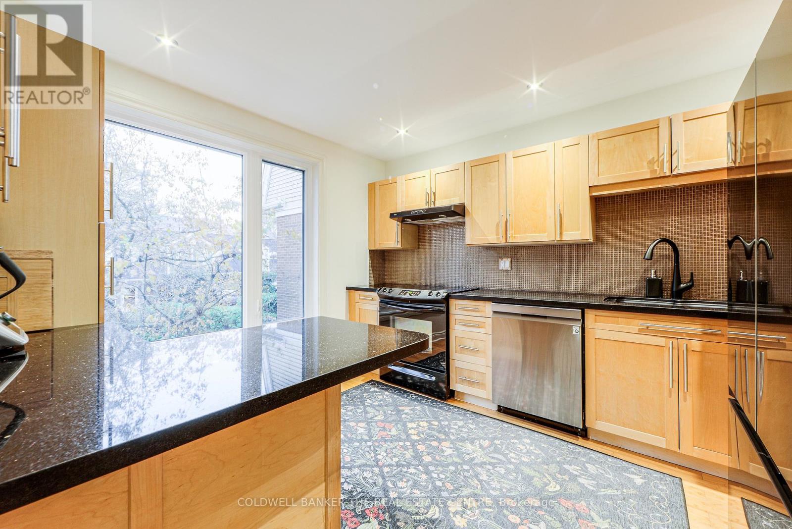 #6 45 BIRCHMOUNT ROAD - 14