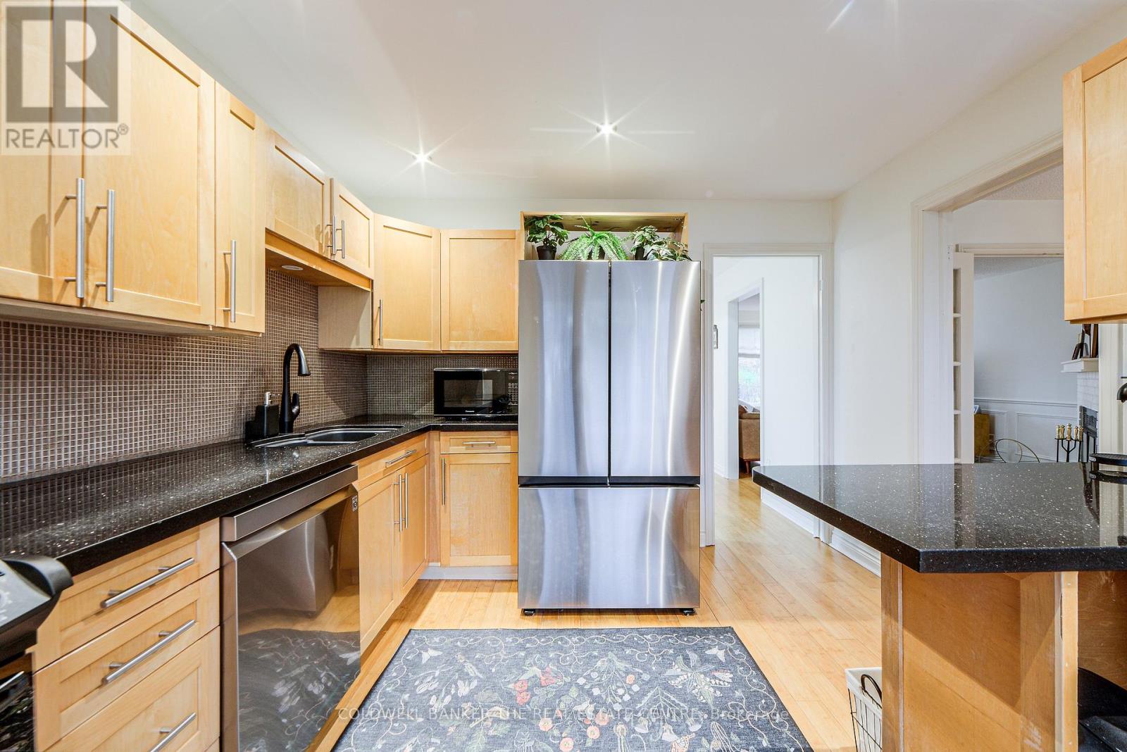 #6 45 BIRCHMOUNT ROAD - 17