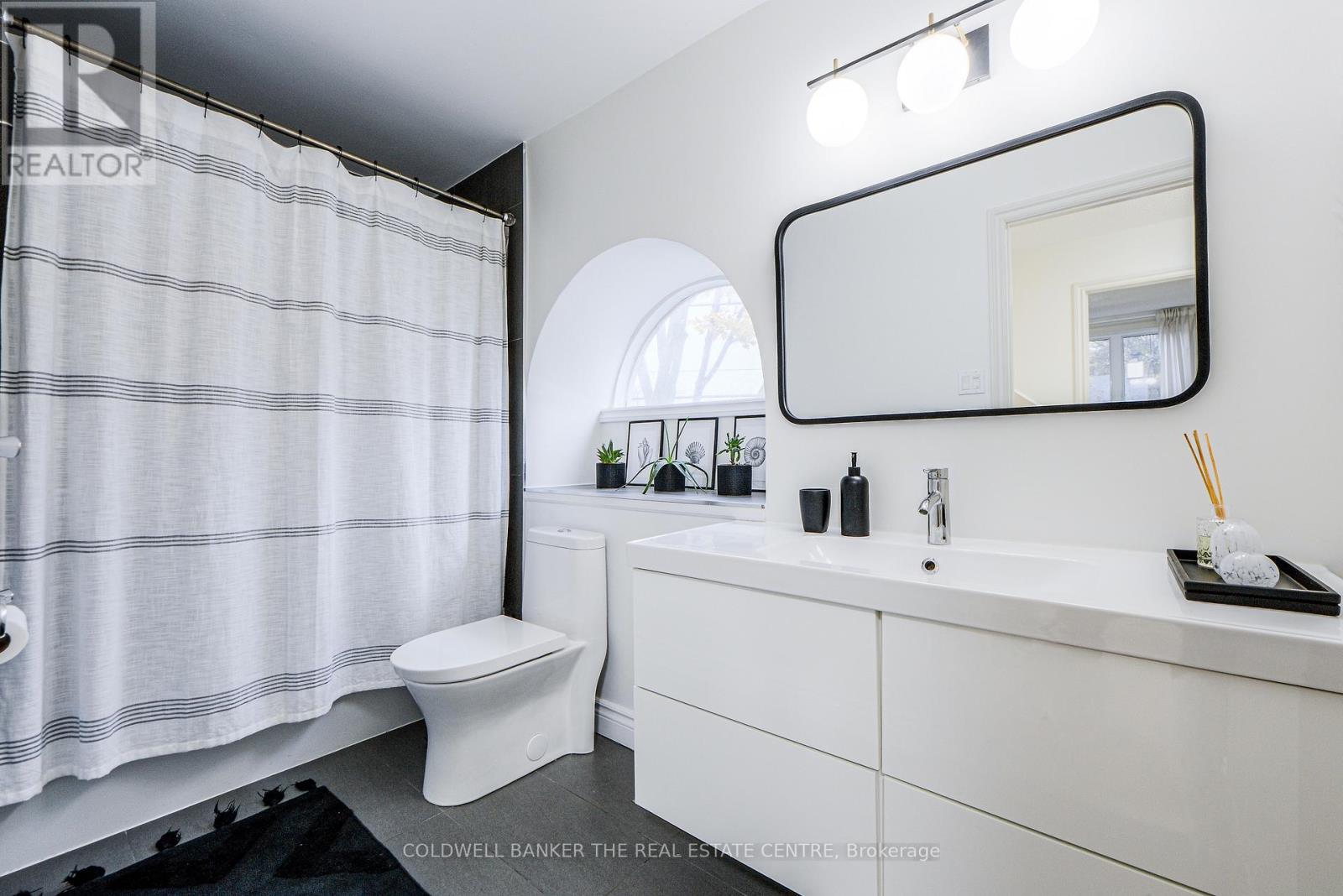 #6 45 BIRCHMOUNT ROAD - 20