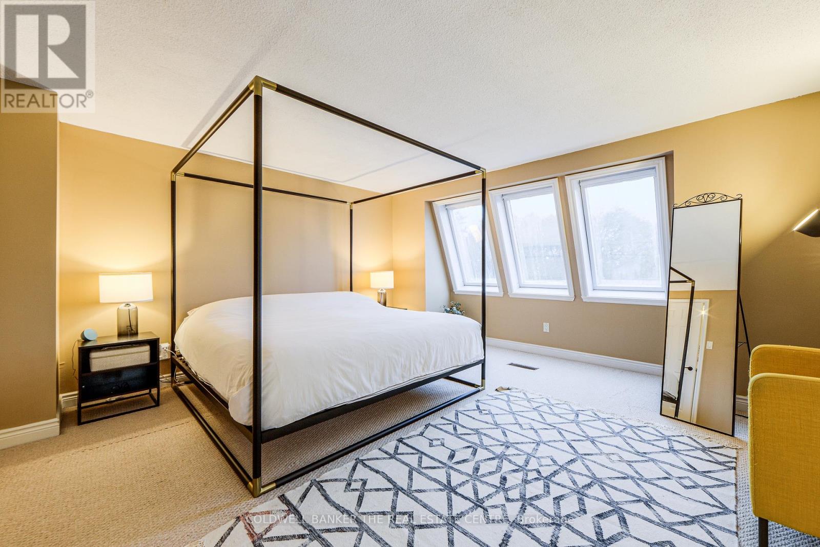#6 45 BIRCHMOUNT ROAD - 29