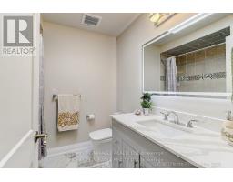 688a Midland Avenue, Toronto, ON M1K4C6 Photo 16