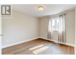 688a Midland Avenue, Toronto, ON M1K4C6 Photo 18