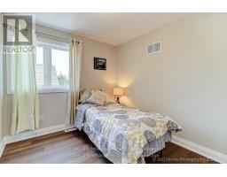 688a Midland Avenue, Toronto, ON M1K4C6 Photo 19