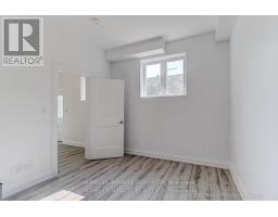688a Midland Avenue, Toronto, ON M1K4C6 Photo 24