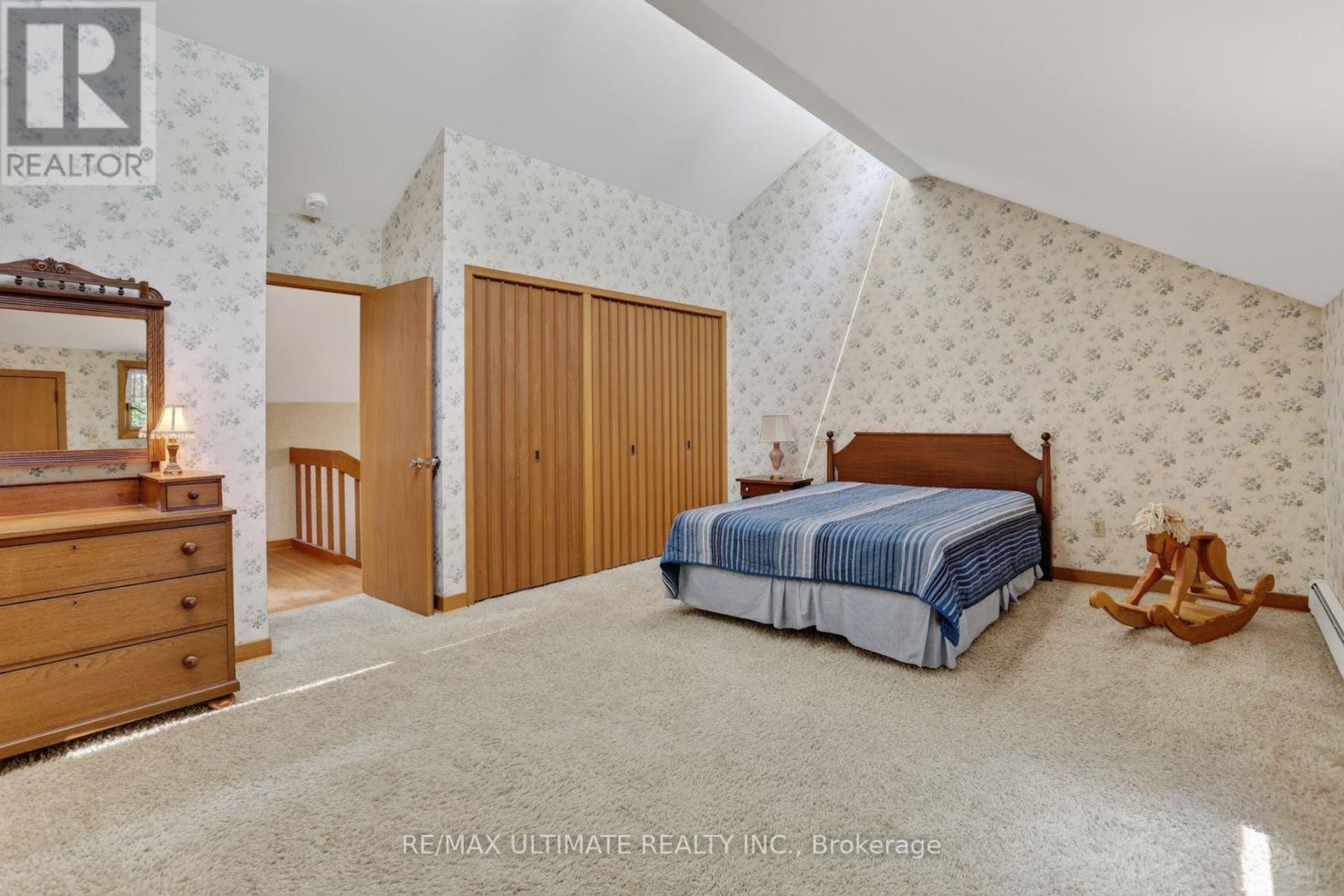 81 FLORA DRIVE - 27