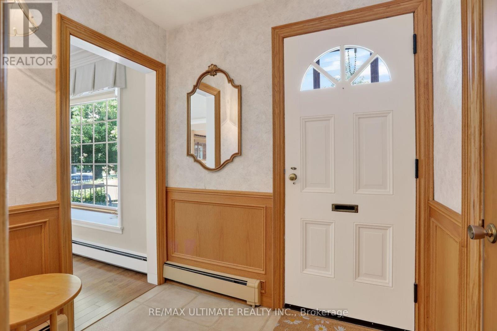 81 FLORA DRIVE - 5