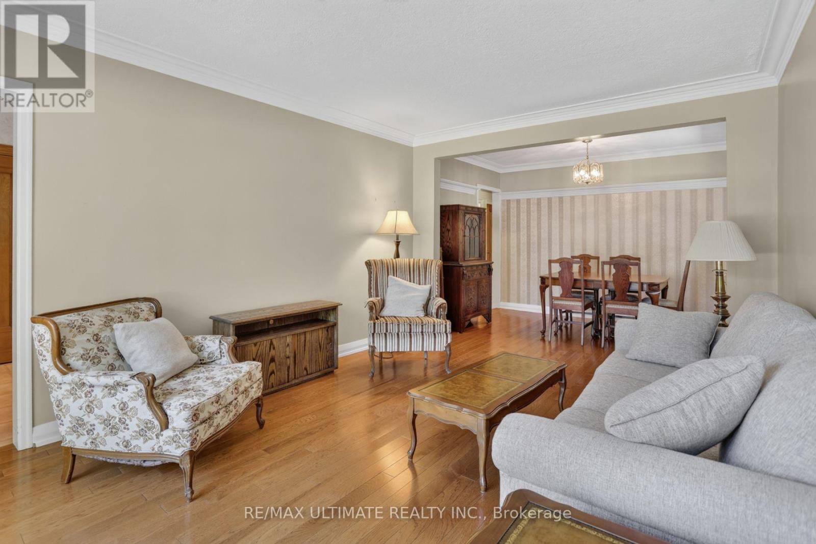 81 FLORA DRIVE - 8