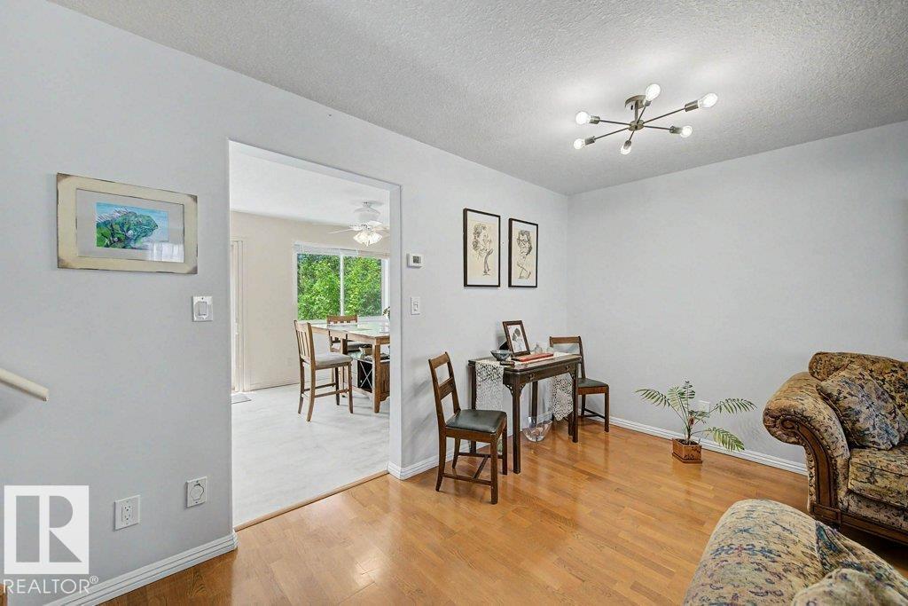 #39 2419 133 AV NW - 15