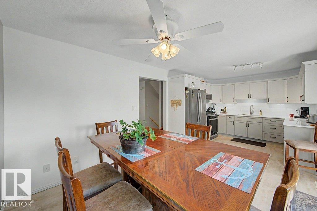 #39 2419 133 AV NW - 18
