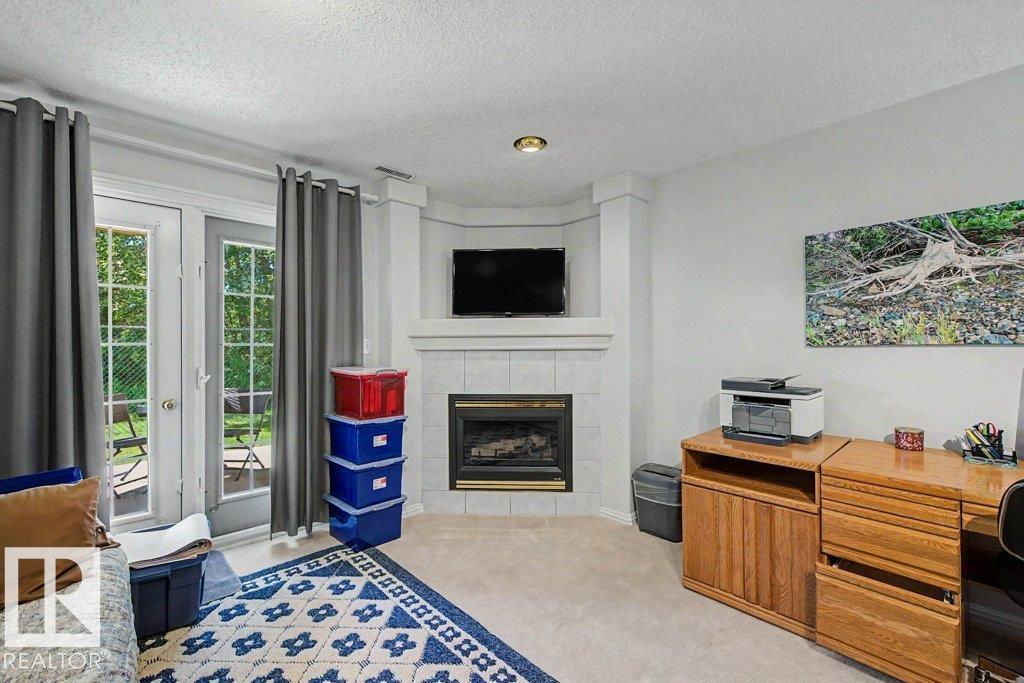 #39 2419 133 AV NW - 44