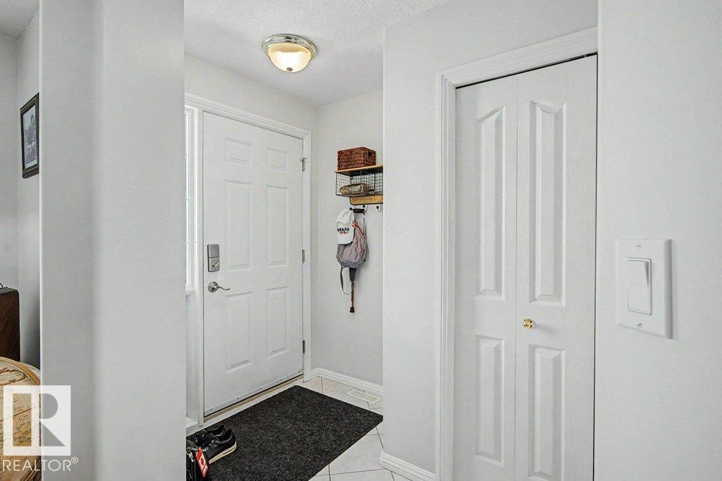 #39 2419 133 AV NW - 6