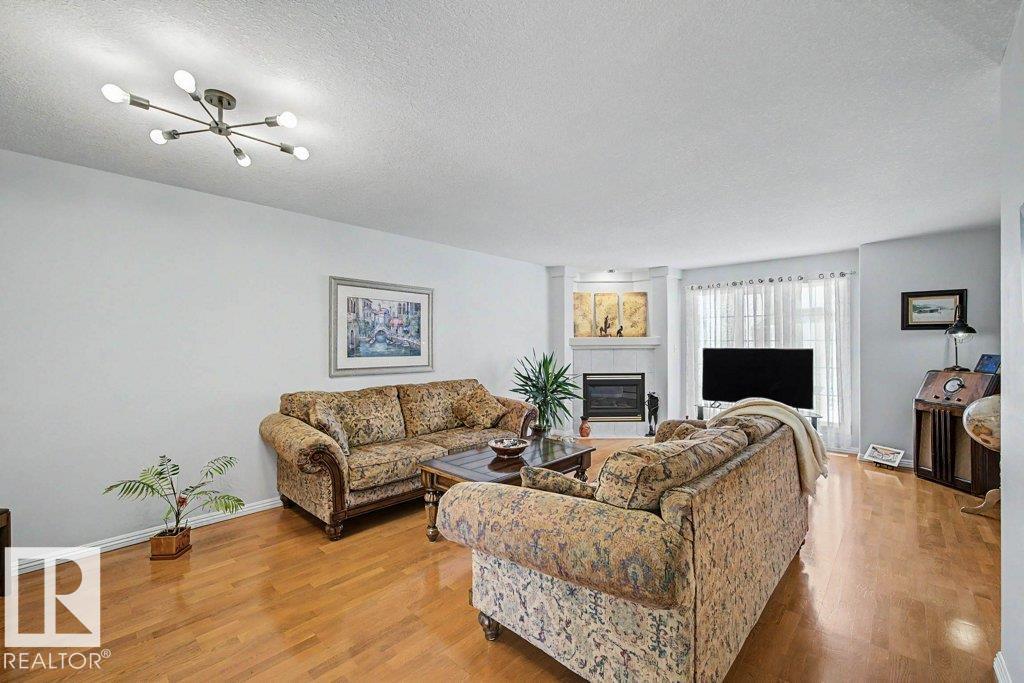 #39 2419 133 AV NW - 9